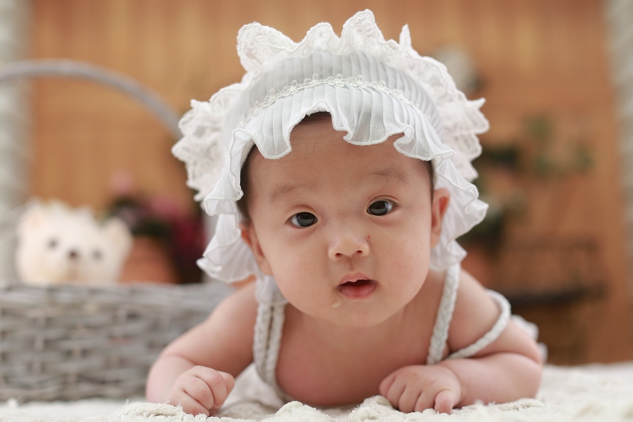 7个月孕妈供卵生的宝宝发育指标男（7个月孕妈供卵生的宝宝发育标准值最新）